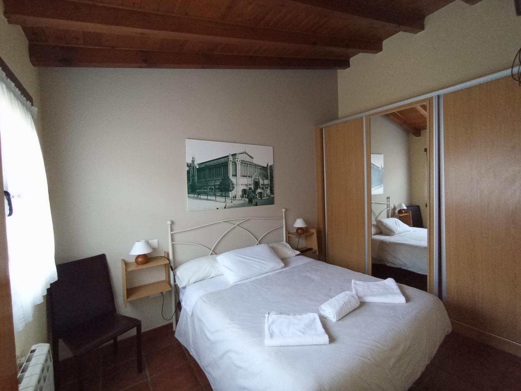 Apartamentos Las Cuadras De Estanos Muriedas Luaran gambar