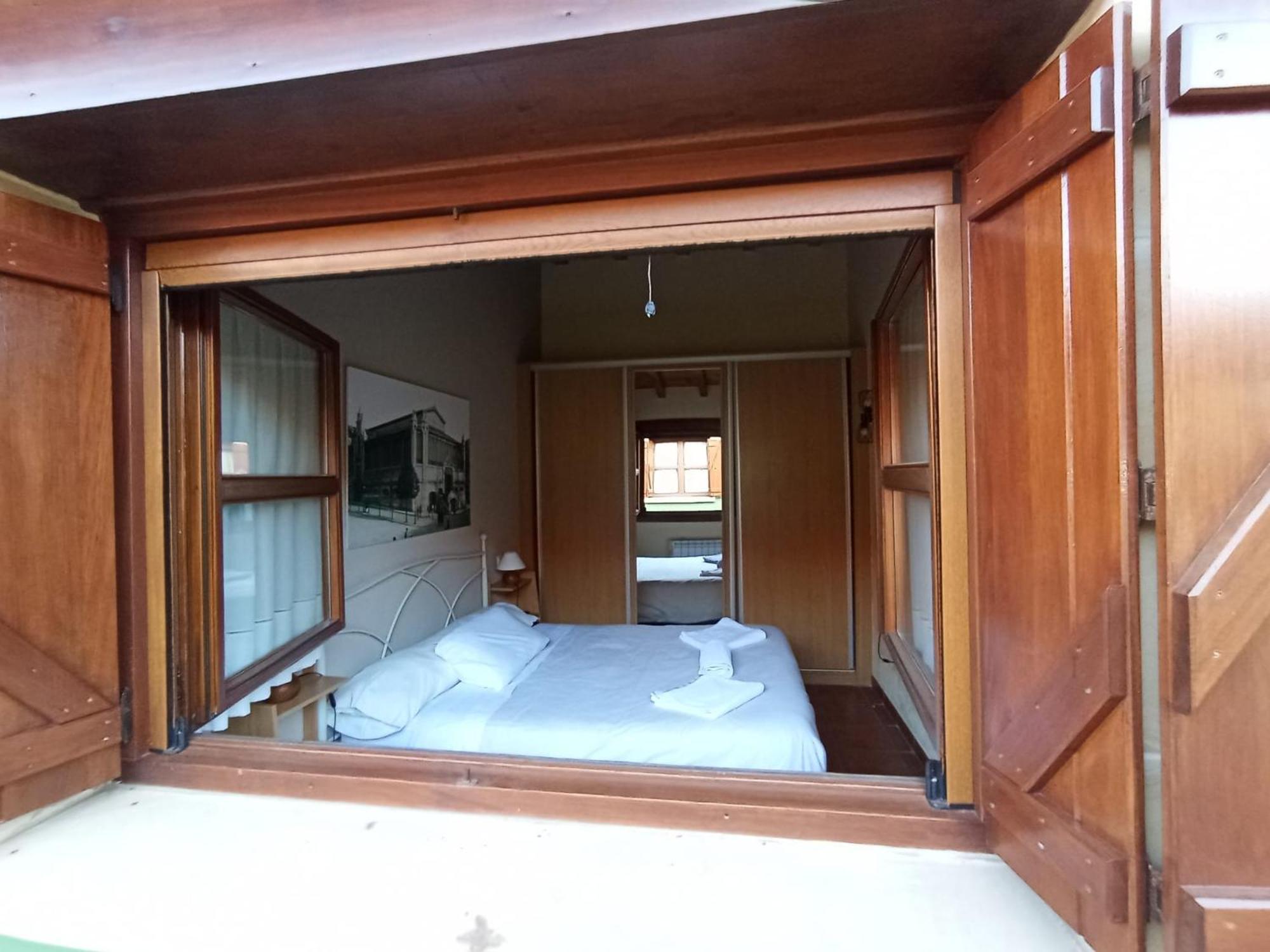 Apartamentos Las Cuadras De Estanos Muriedas Luaran gambar