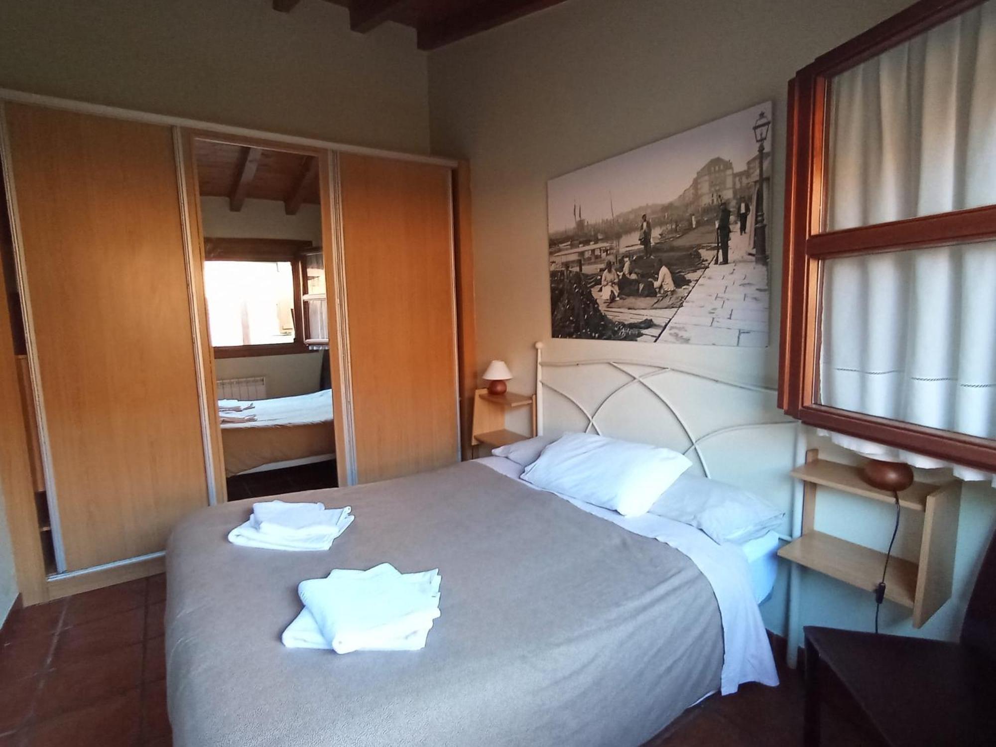 Apartamentos Las Cuadras De Estanos Muriedas Luaran gambar